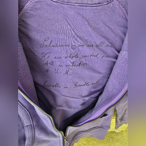 Lululemon Scuba Hoodie IIPower Purple - Picture 5 of 5